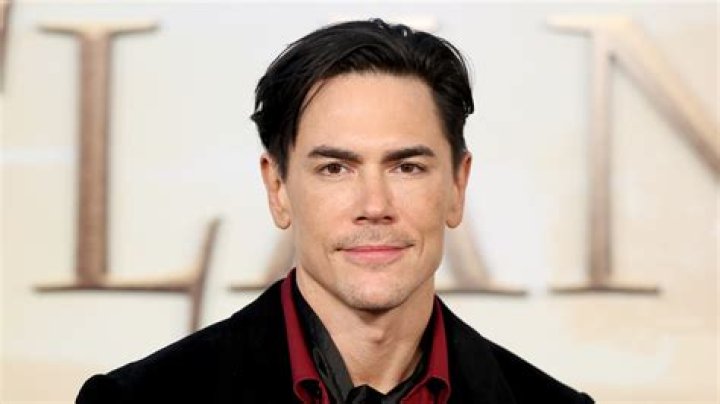 Tom Sandoval's Chin Implant: A Comprehensive Exploration